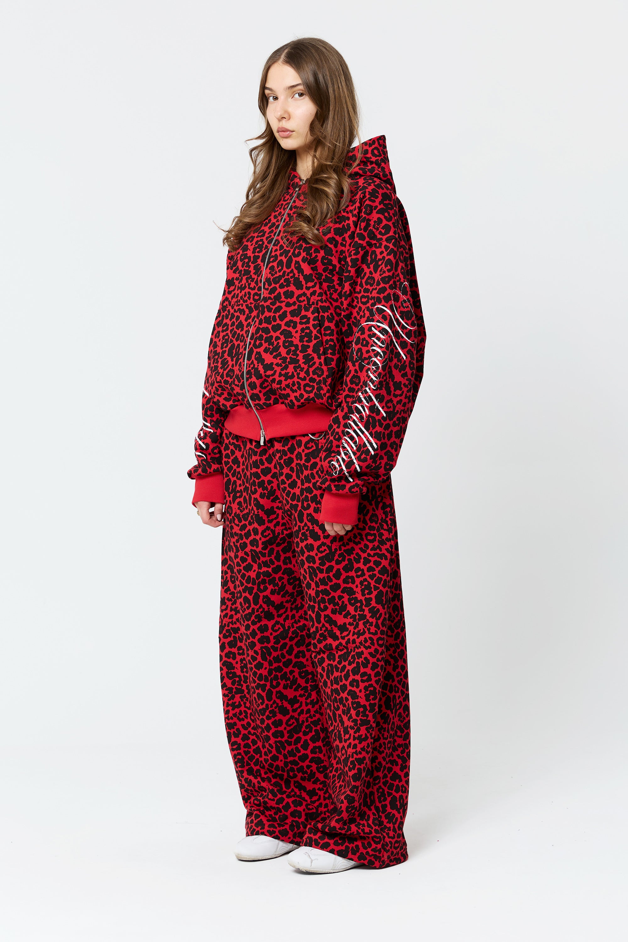 BUBBLE red leopard sweatpants