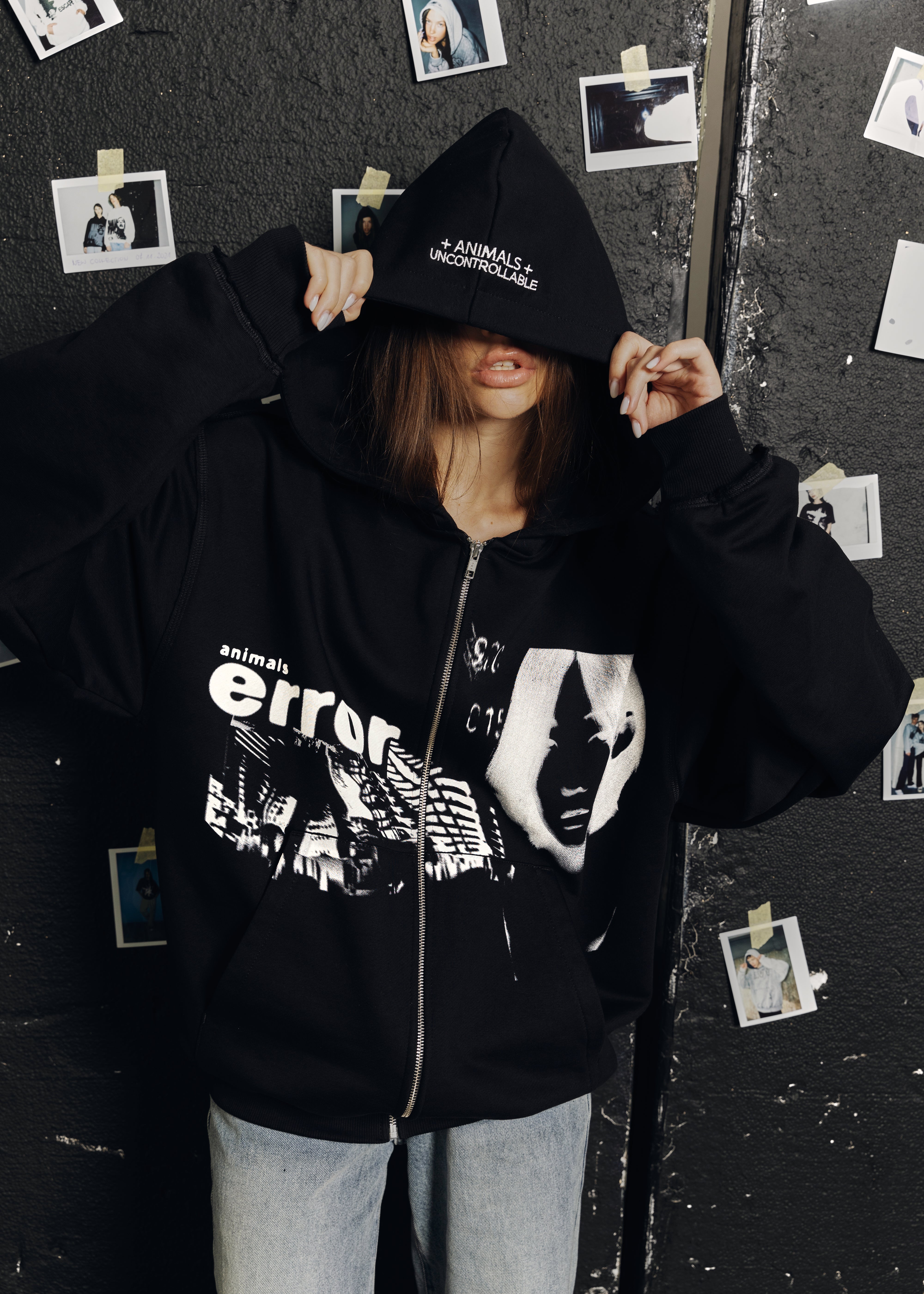 ERROR black zipped hoodie