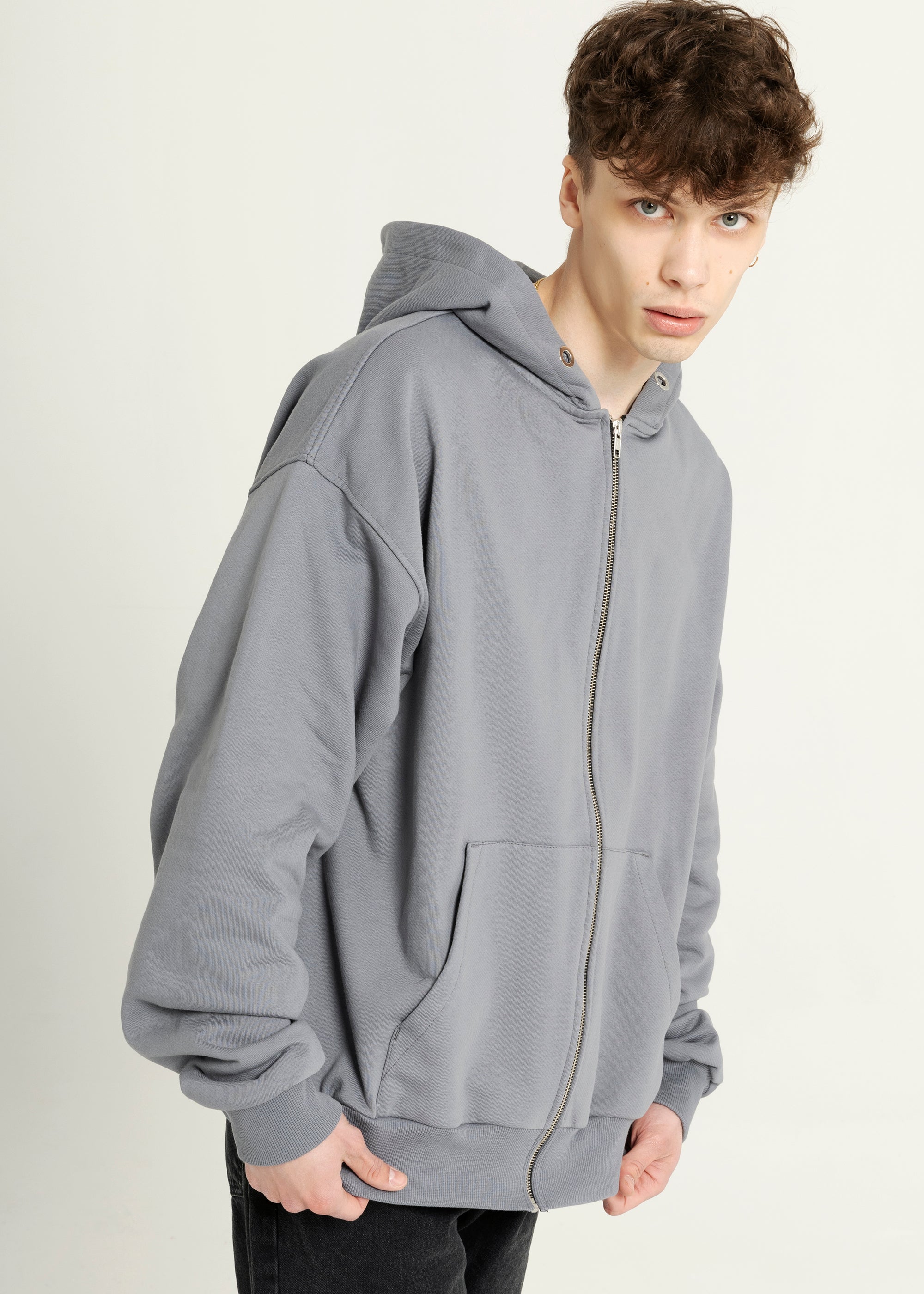 BASIC grey zipped hoodie